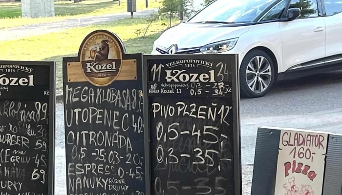 Pod Kastany Food Truck Katalog - Kostomlatského Sady