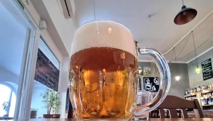 Podloubi Mnisek 5 Května - 5. Května