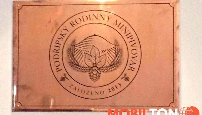 Podripsky Rodinny Minipivovar Od Vlastnika - Ctiněves