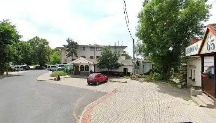 Pohostinstvi U Svateho Pole Street View A 360deg - Nám. Třebízského 64
