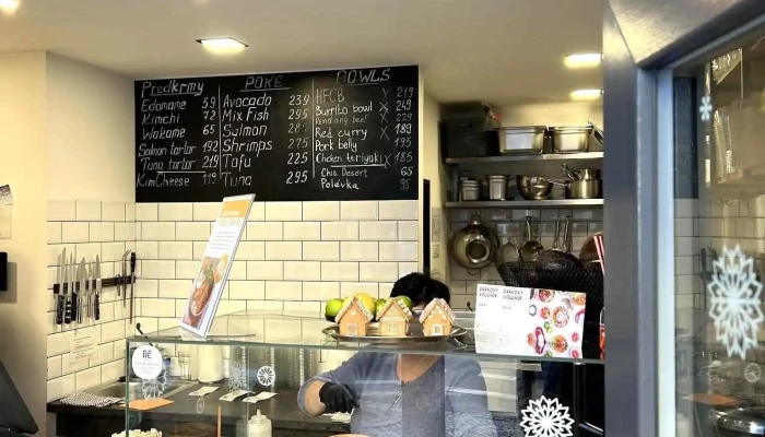 Poke And Bowls Bistro -  Vzhled A Atmosfera - 17. Listopadu 301