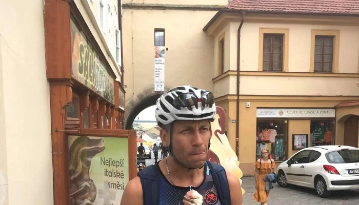 Prodej Tocene Zmrzliny Restaurace - 5. Května 11