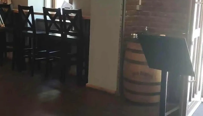 Pub A Bar Na Plech -  Videa - Praha 3-žižkov