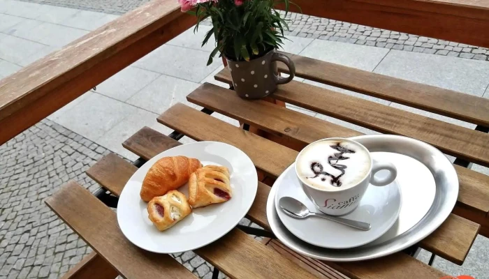 Rambajs Cafe Shop Jidlo A Piti - Centrum