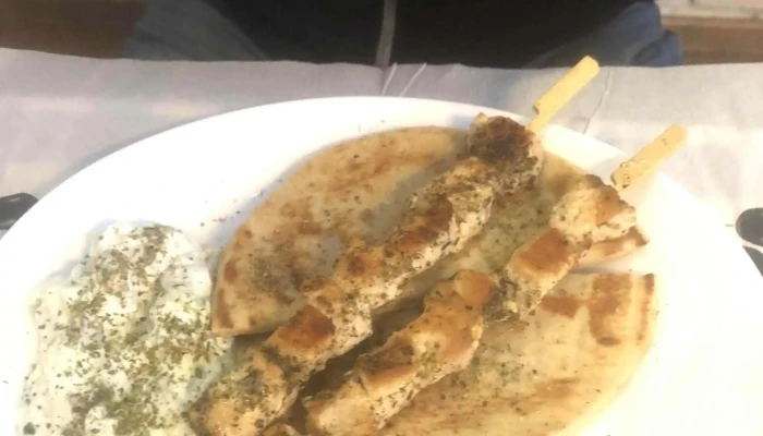 Recky Restaurant Kreta Telefon - Ke Stadionu 2350 272 01