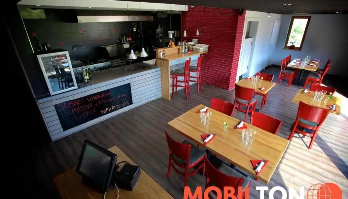 Red Door Steakhouse -  Vse - Zdibská 956