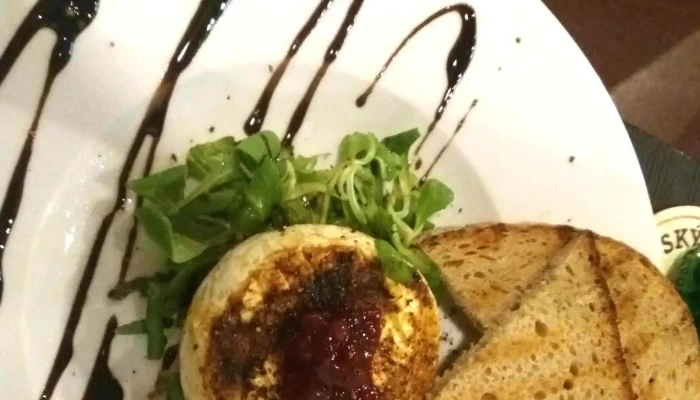 Rekreacni Areal Klub Lavka Skochovice Restaurace - Vltavská 654