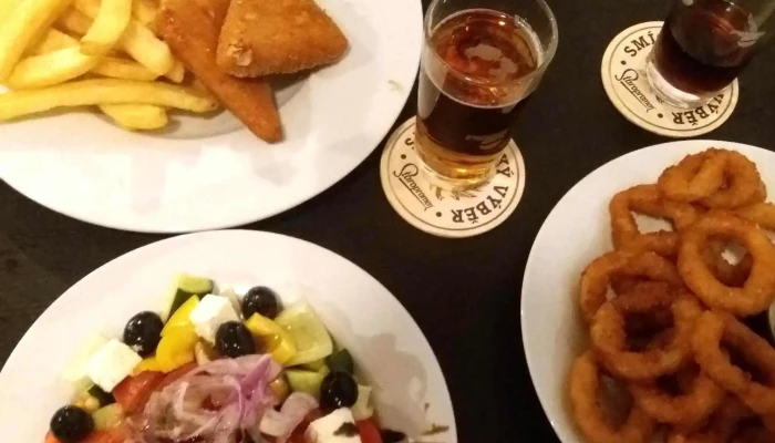 Rekreacni Areal Klub Lavka Skochovice Vltavska 654 - Vltavská 654