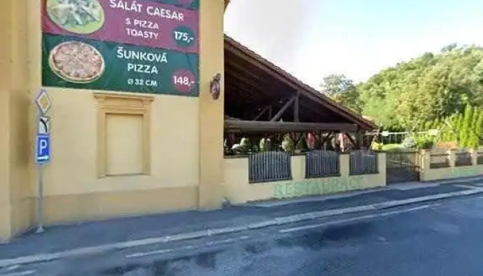 Restaurace -    Pizzerie Na Hrazi Street View A 360deg - Ke Hrázi 76