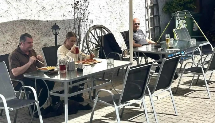 Restaurace -    Pizzerie U Broucka Suchdol Nejnovejsi - Suchdol