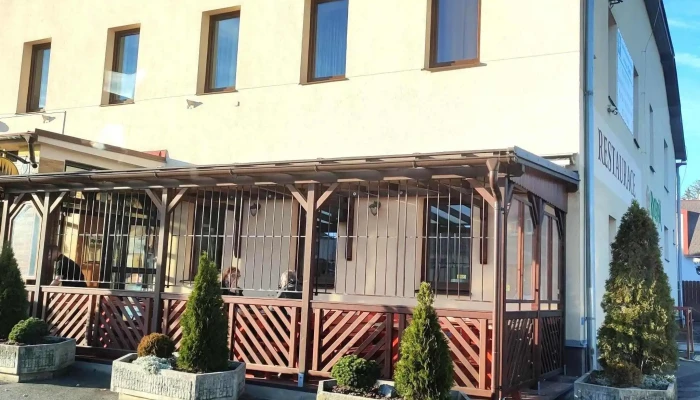 Restaurace -    U Laznicku Jak Se Dostat - Brodská 25