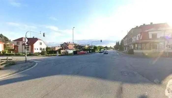 Restaurace -    U Laznicku Street View A 360deg - Brodská 25