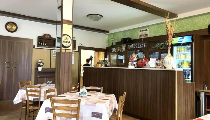 Restaurace -    U Laznicku Vzhled A Atmosfera - Brodská 25