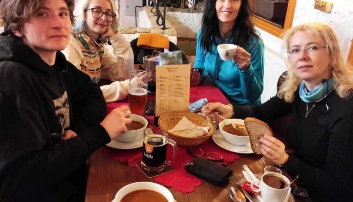 Restaurace 100 -  Dola Otevřeno Nyni - Francova Lhota-horní Lideč