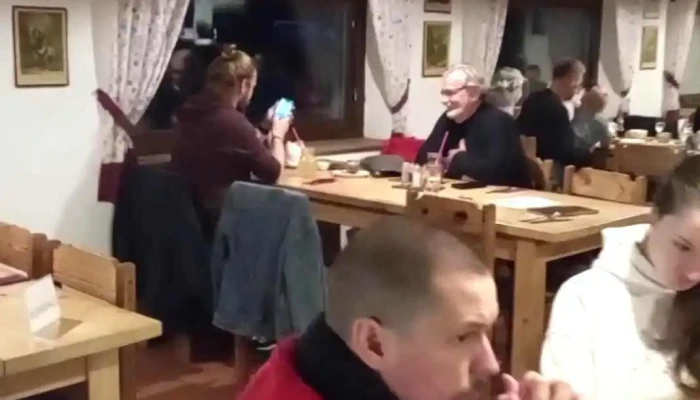 Restaurace A Jizdarna Kopansky Mlyn Videa - 42, Ke Statenicím 2405