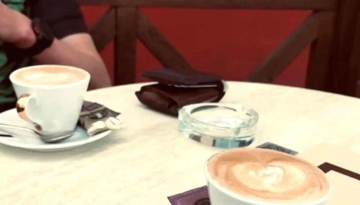 Restaurace A Kavarna Cafe Della Porta Nejnovejsi - Nám. 5. Května 3