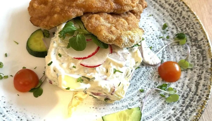 Restaurace A Kavarna Cafe Della Porta Videa - Nám. 5. Května 3