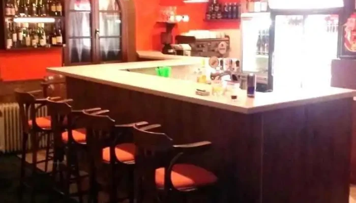 Restaurace A Penzion U Admirala Vzhled A Atmosfera - L. Zápotockého 3096