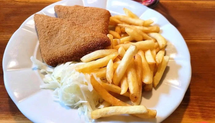 Restaurace A Penzion U Hajku Rizek - Masarykovo Nám. 10