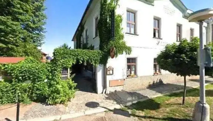 Restaurace A Penzion U Hajku Street View A 360deg - Masarykovo Nám. 10