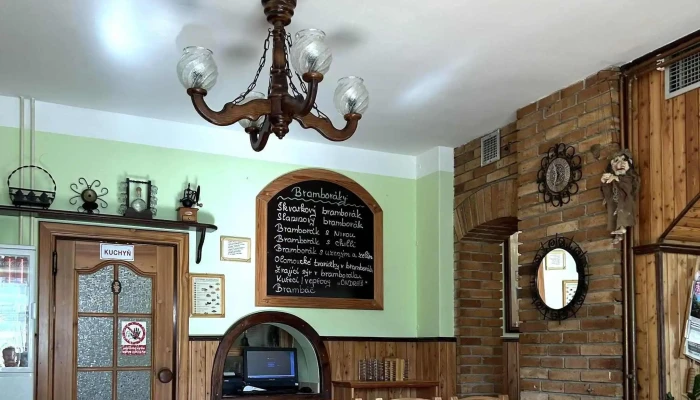 Restaurace A Penzion U Kaplicky Srbsko Karlštejn - Srbsko-karlštejn