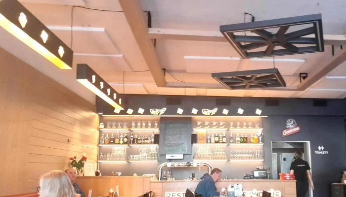 Restaurace Beroun Cesky Dvur Beroun Obedy Vecere Beroun Centrum - Centrum