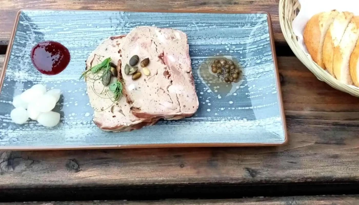 Restaurace Beseda Lovosice -  Slevy - Dlouhá 83/4