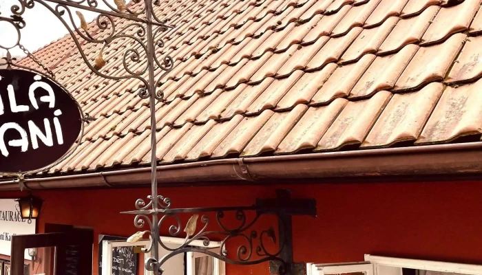 Restaurace Bila Pani Oteviraci Doba - Karlštejn