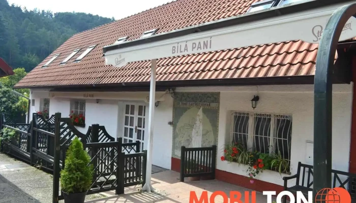 Restaurace Bila Pani Restaurace A Pension Chalupa - Karlštejn