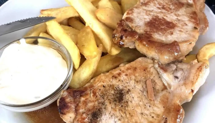 Restaurace Cerny Orel Hranolky - Mladoboleslavská 33