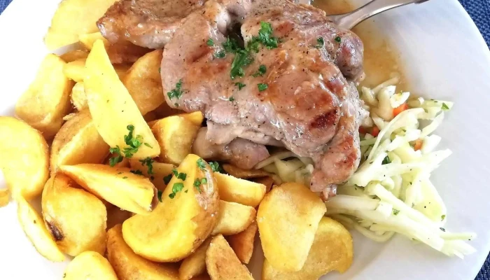 Restaurace Cerny Orel Recenze - Mladoboleslavská 33