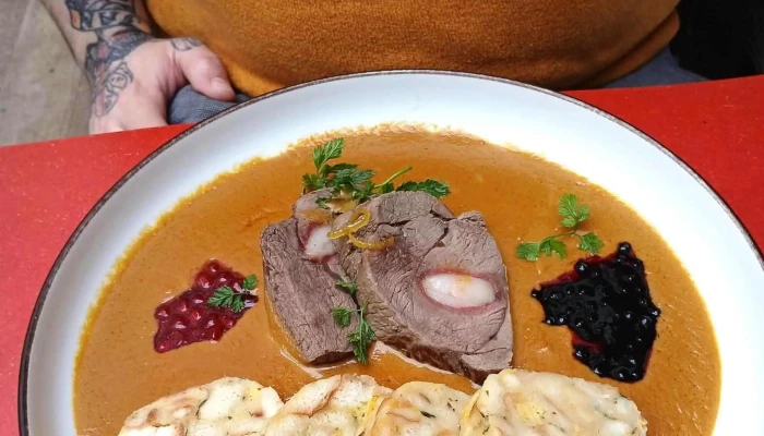 Restaurace Cerveny Jelen Nove Město - Nové Město
