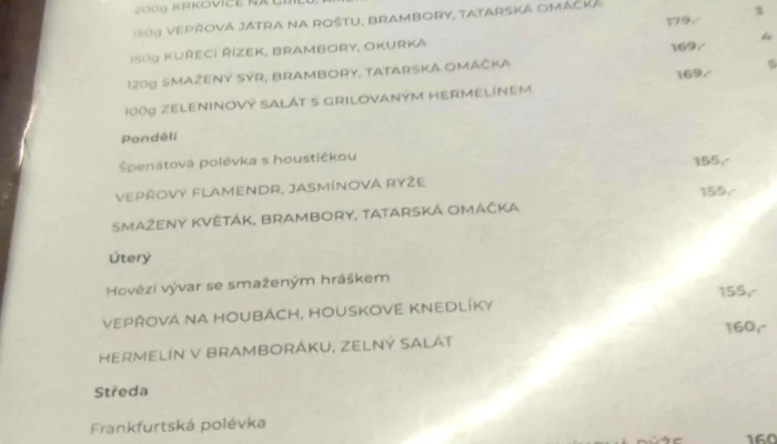 Restaurace Ceska Koruna Instagram - Slovenská 1040