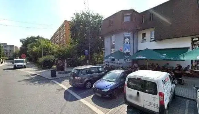 Restaurace Ceska Koruna Street View A 360deg - Slovenská 1040