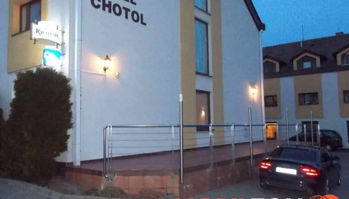 Restaurace Chotolska Horomerice Od Vlastnika - K Chotolu 502