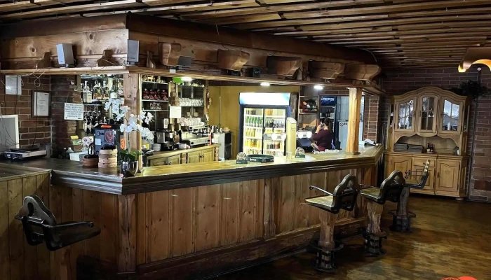 Restaurace Ctyrlistek Vzhled A Atmosfera - Krušnohorská 567