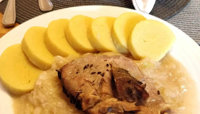 Restaurace Cukrovar -  Restaurace - Všetuly