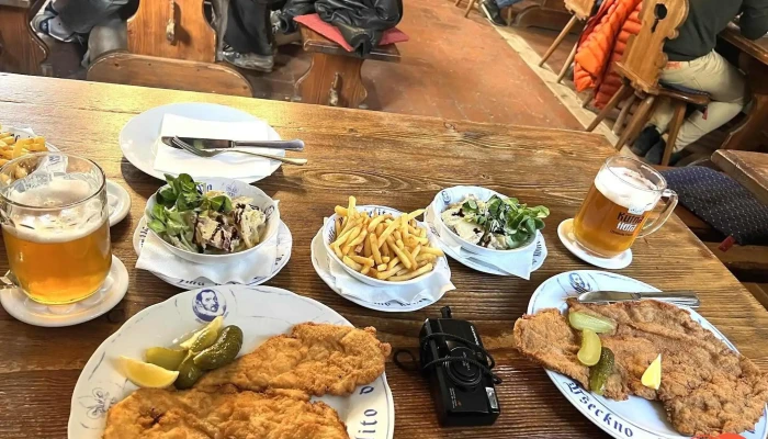 Restaurace Dacicky Rizek - Rakova 8