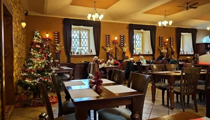 Restaurace Elixir Vzhled A Atmosfera - Mostecká 2