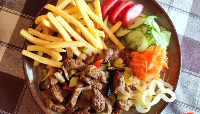 Restaurace Elko -  Jidlo A Piti - Hvozdná