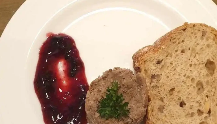 Restaurace Fajtuv Kopec Jidlo A Piti - Fajtův Kopec 1741