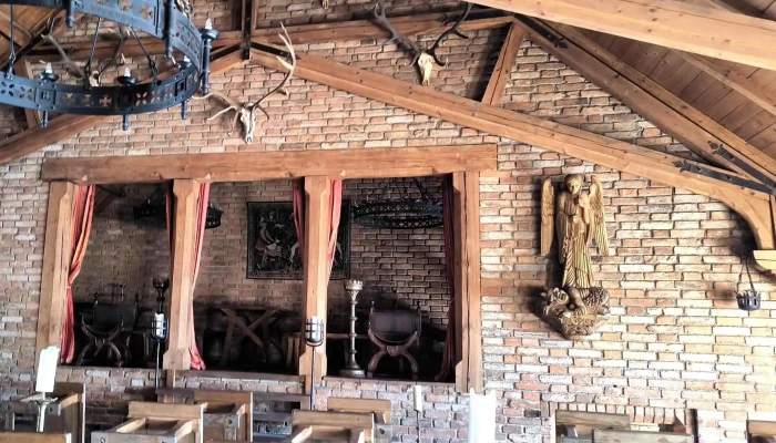 Restaurace Florian -  Restaurace - Mám. 354, Masarykovo Nám. 25