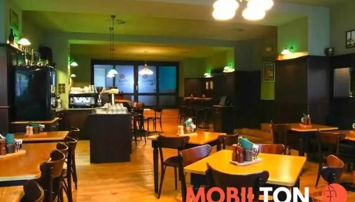 Restaurace Grand -  Vzhled A Atmosfera - Palackého Třída 48 288 02