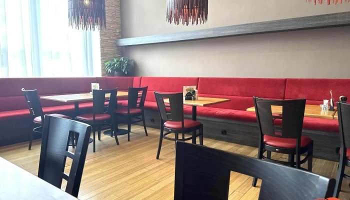 Restaurace Hotel Zruc Vzhled A Atmosfera - Nám. Míru 594