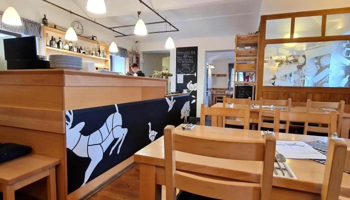 Restaurace Kastrol -  Hledam - Praha 5
