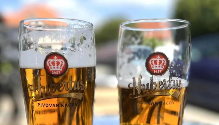 Restaurace Kavarna Jenom Tak Jak Se Dostat - Mírové Nám. 115