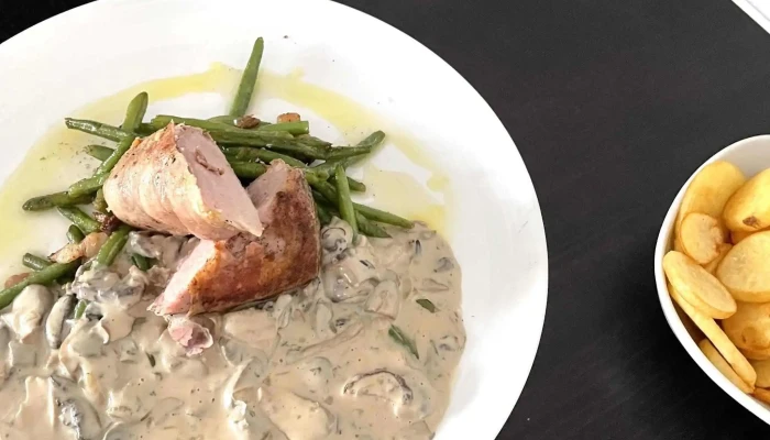 Restaurace Kavarna Kvetna Slevy - Strání-květná