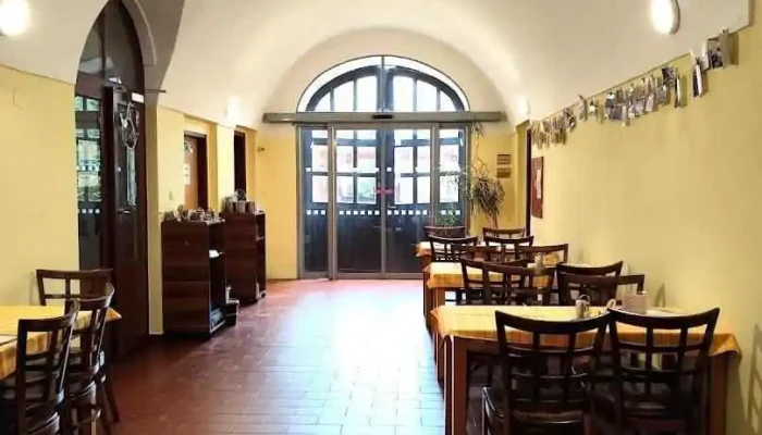 Restaurace Klobouk - Komenského 152