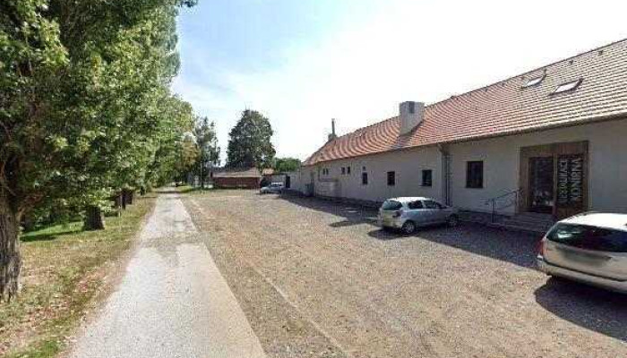 Restaurace Konirna Street View A 360deg - Dlouhá Lhota