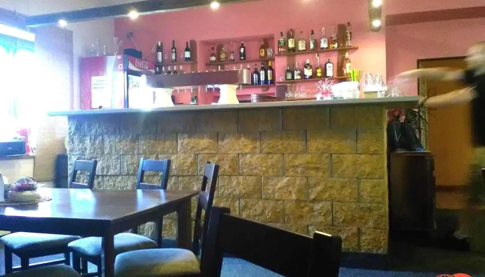 Restaurace Konirna Vzhled A Atmosfera - Palackého 117